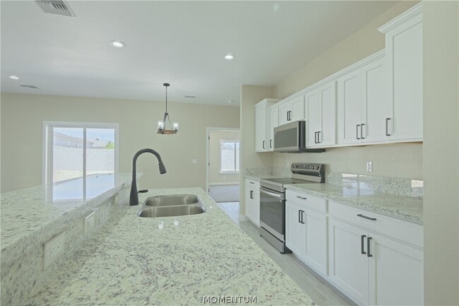 2213 Hayden Way