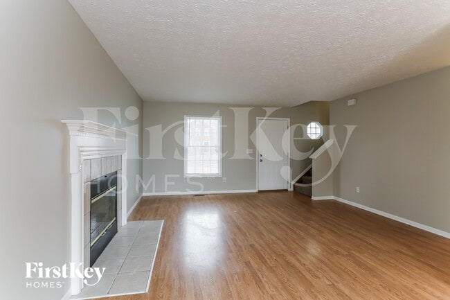 5842 Rothrock Ct