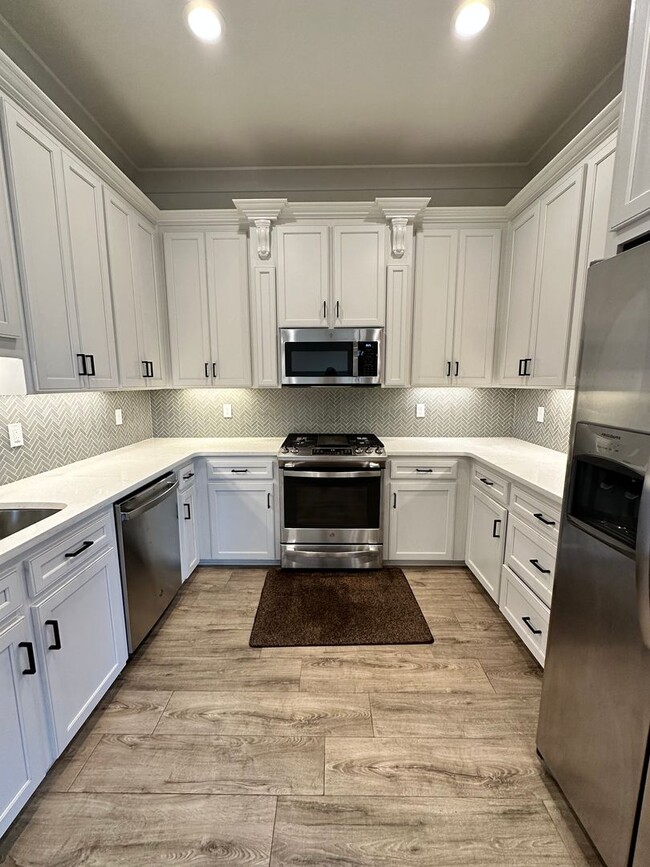 Photo - Close to WK Bossier and Barksdale Air Force Base.