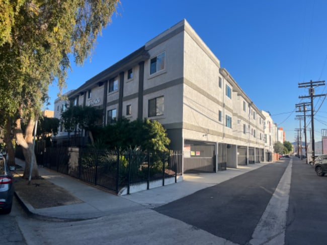 11040 Hesby St Unit 106