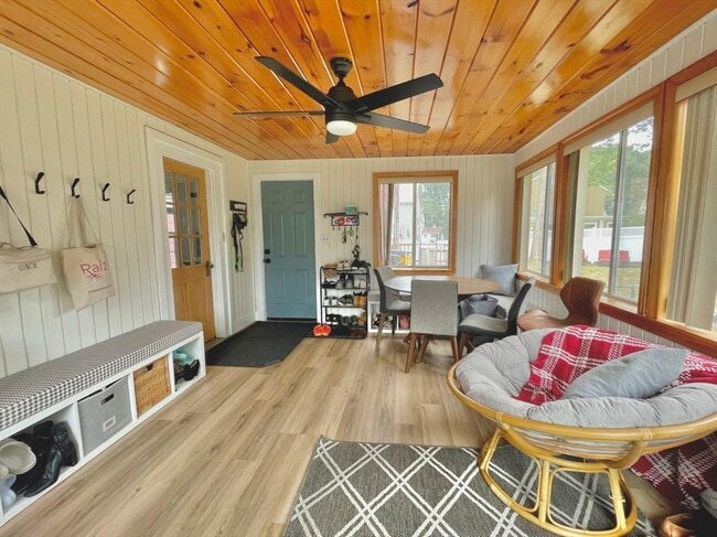 Photo - 41 Burrwood Rd