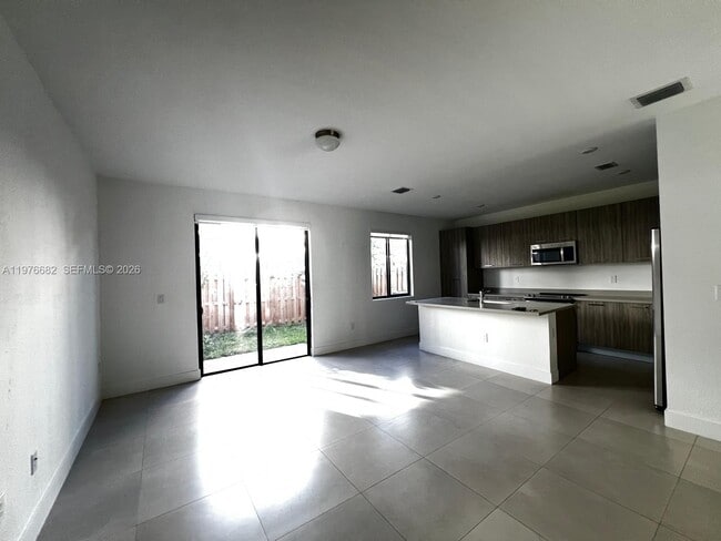 Photo - 13644 SW 157th Ct