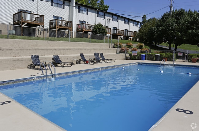 River Hill Townhomes