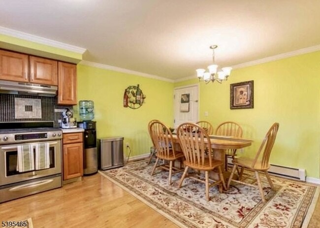 Photo - 128 Lee St Unit 1