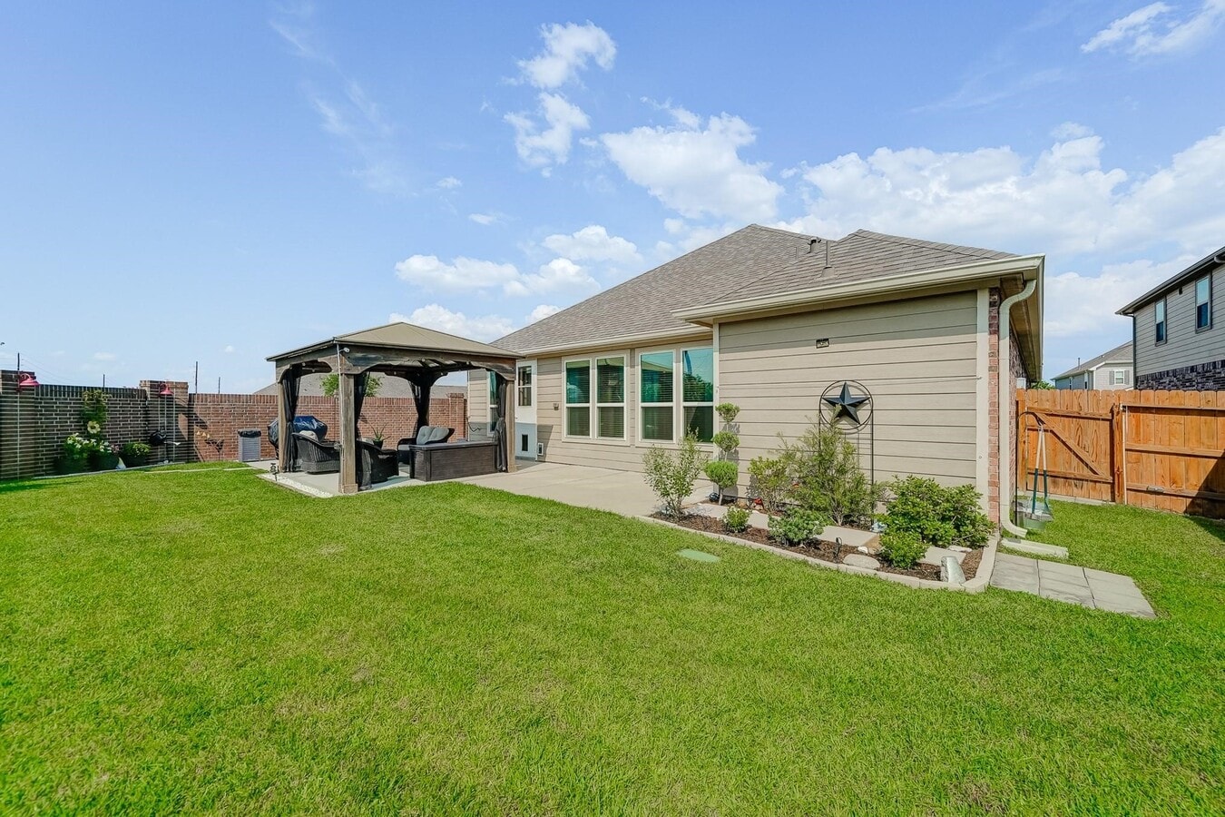 Photo - 1502 Wheatley Hill Ln