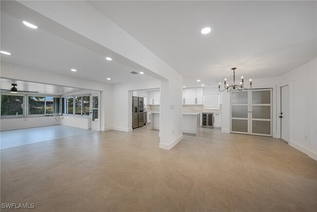 Photo - 27385 Voyageur Dr