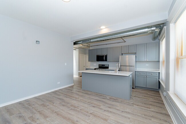 Photo - 141 S Oak Park Ave