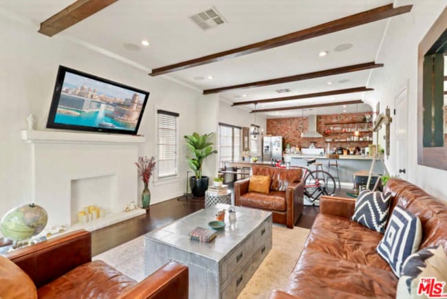 Photo - 5130 1/2 20th St Unidad HALF