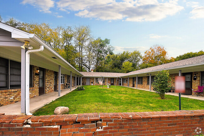 Building Photo - 6134 Hillside Ave Rental