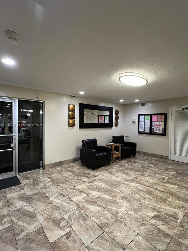 Photo - 1811 Jefferson St Unit 602