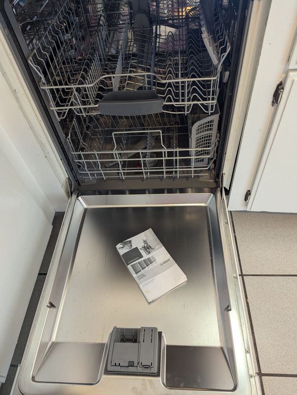 Photo - 101 W olive Ave