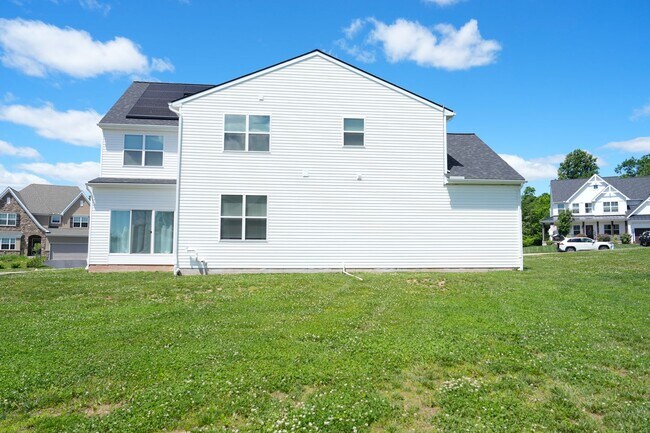 Photo - 245 Hollyhock Dr