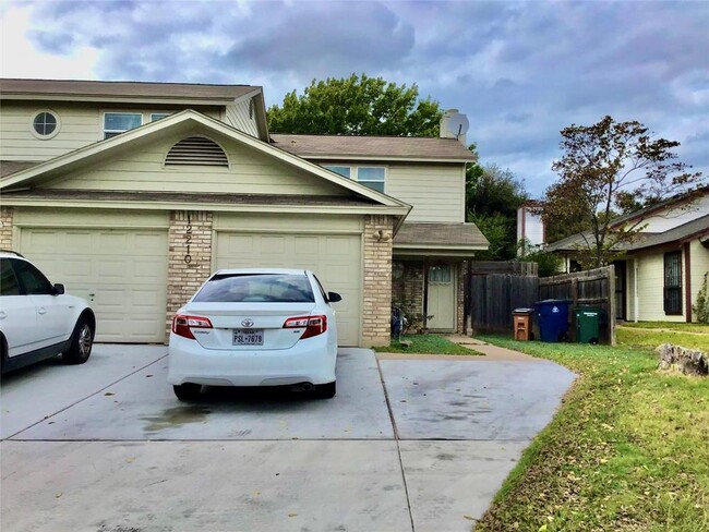 Photo - 12210 Thompkins Dr Townhome