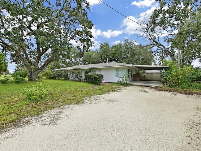 Building Photo - 7332 Sealawn Dr