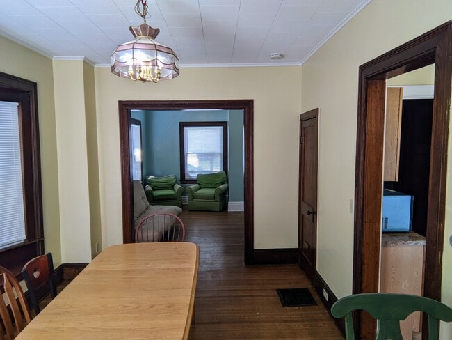 Photo - 1208 S Plymouth Ave Unit 1208