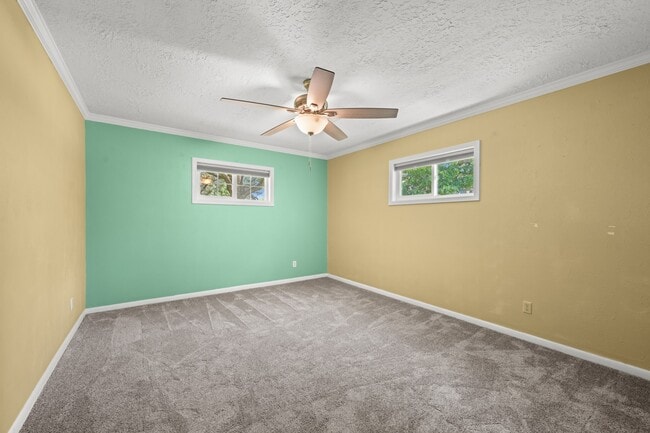 Photo - 616 Cannan Dr
