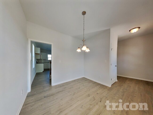 Photo - 258 Sturgeon St