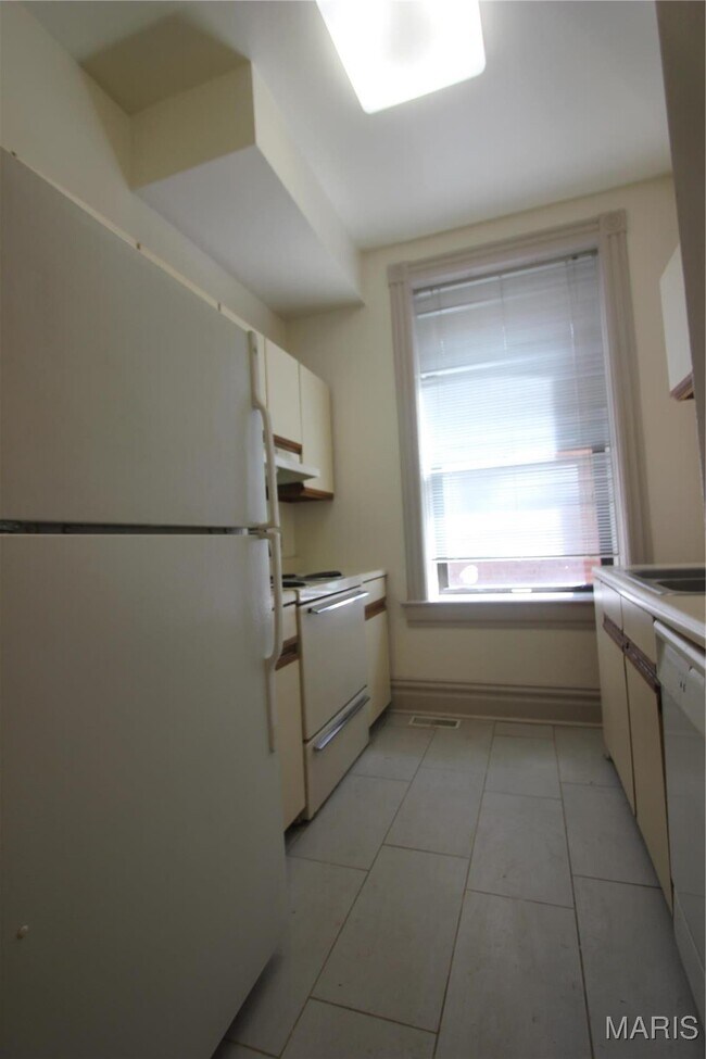 Photo - 3809 Shenandoah Ave Unit 1st floor