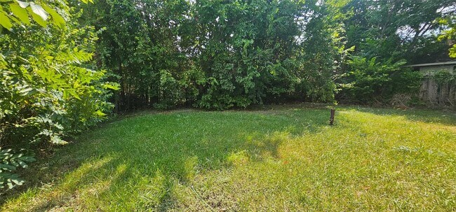 Photo - 3610 Dennis St