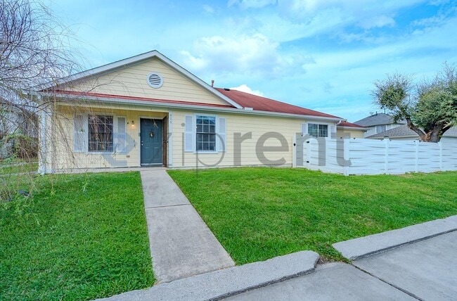 Building Photo - 919 Verde Trails Dr