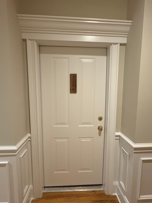 Photo - 21 Seir Hill Rd Unit APT 6