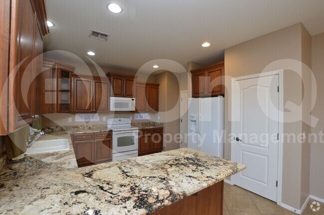 Building Photo - 4164 E Milky Way Rental