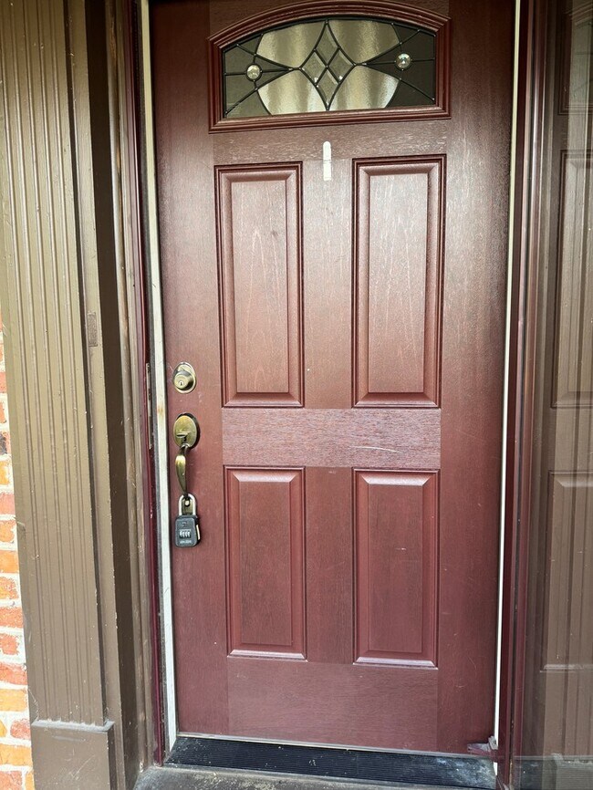 Photo - 2313 Lynn Rd NW