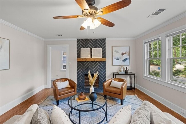 Photo - 1339 Miller Reed Ave SE