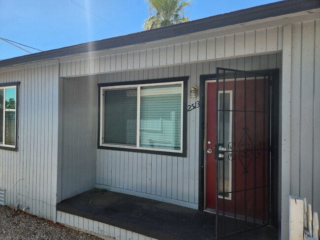 Photo - FABULOUS 2 BEDROOMS AND 1 BATHROOM FOR LEASE