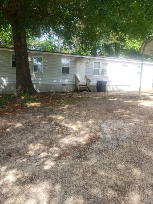 Photo - 108 Kay Ave NE