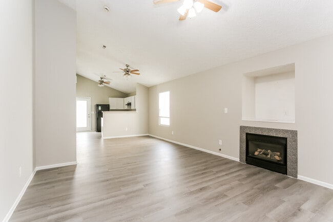 2650 Patrick Henry Ave