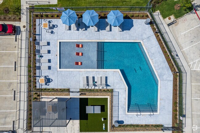 Resort style pool