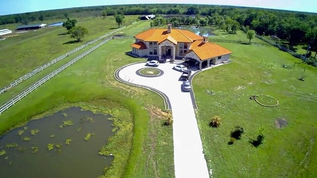 Building Photo - 848 Juliff-Manvel Rd Rental