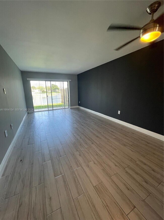 Photo - 5200 NW 31st Ave Unit 43