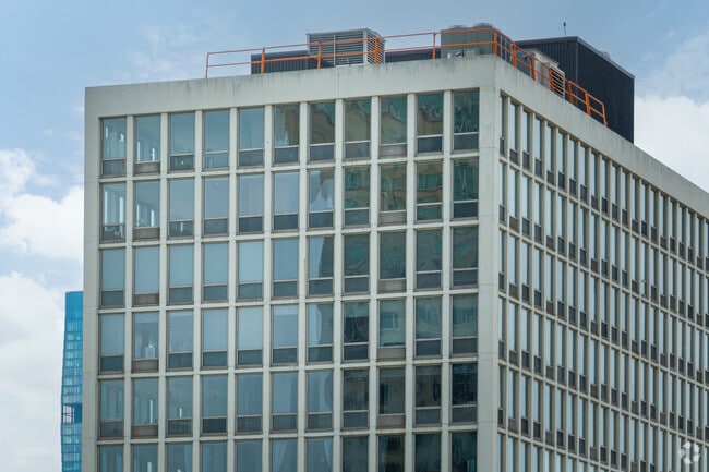 Photo - 111 East Chestnut Condominium