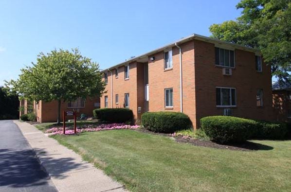 Photo - Highland Bay Apartments