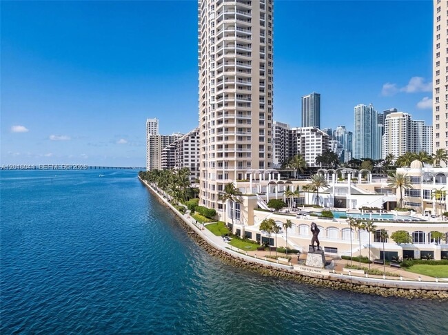 Photo - 808 Brickell Key Dr Unit 3304