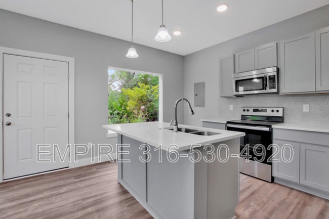 Photo - 4653 E 45th St N