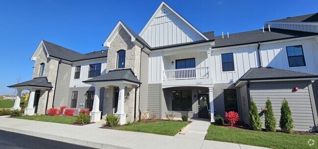 Building Photo - Chestnut - 2Br/2Ba Rental Home - First Flo... Unit TPN-222-Lot 30-C1-ADA