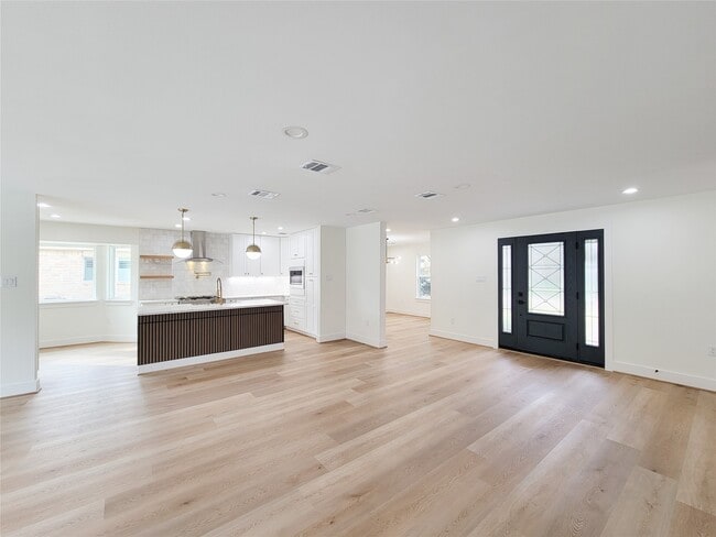 Photo - 20223 Laurel Lock Dr