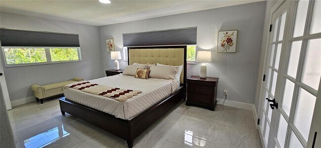 Photo - 251 SE 46th St