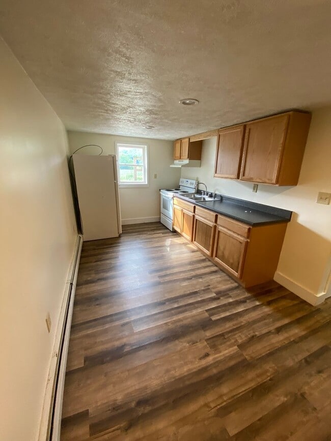 Photo - Stap Lane Community Unit 110 Stap Lane,  Apt. G