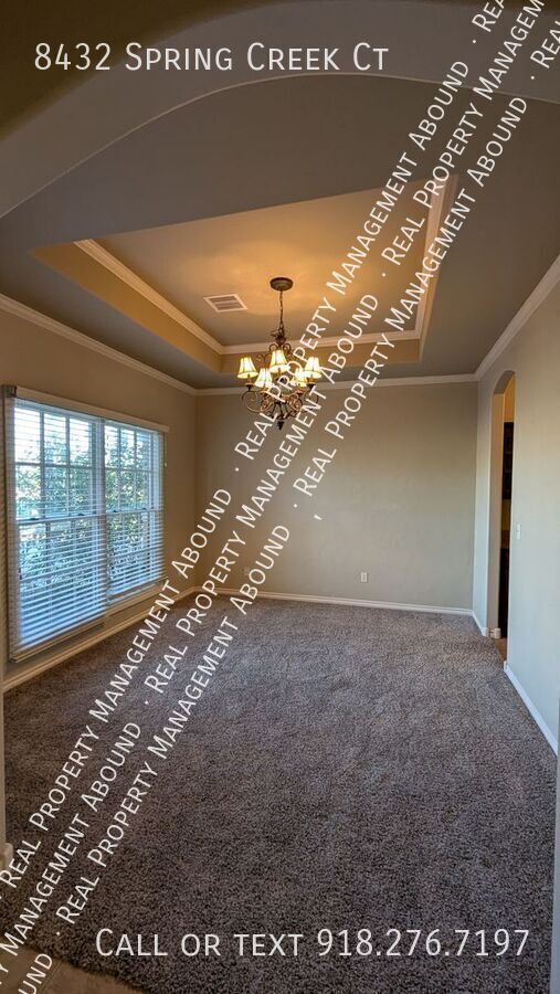 Photo - 8432 Spring Creek Ct