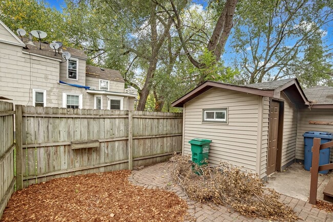 Photo - South Minneapolis SFH, One Car Garage, Hardwood Floors, Pets Ok, Avail Now
