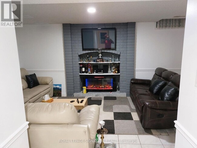 Photo - 6 Sunforest Dr