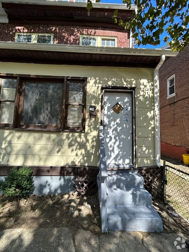 Building Photo - 648 Stuyvesant Ave Unit 648 Stuyvesant Ave 1 Rental
