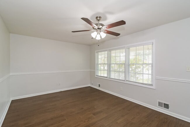 Photo - 8310 Hilltop Rd