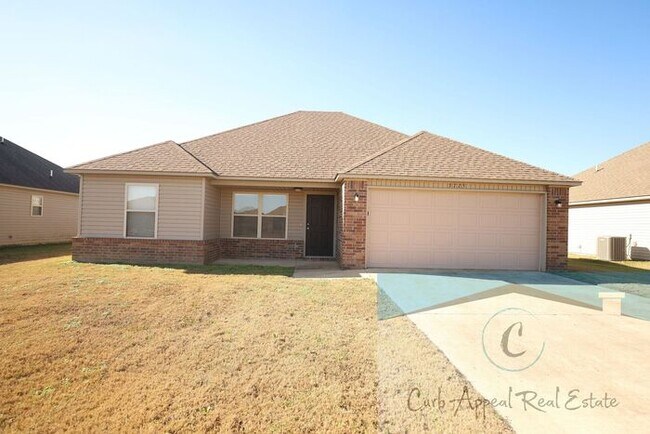 Building Photo - Move in special $900!! Beautiful 3 bed / 2 bath home - Nettleton!!