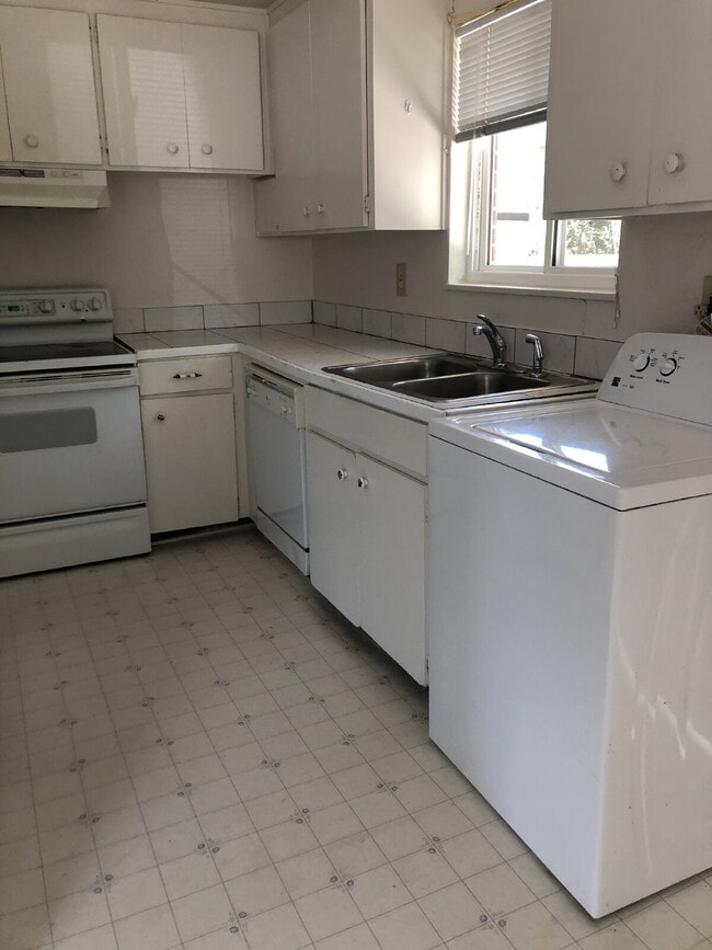 Photo - Charming 3-Bed Home with Ideal Layout in Boulder!