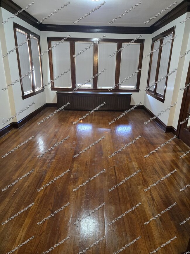 Photo - Charming 3 Bedroom Bungalow